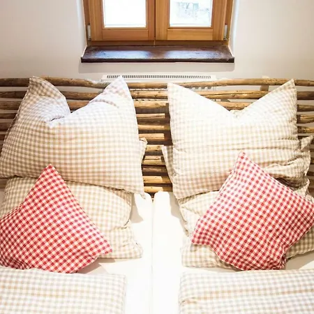 Gesindehaus Diemlern