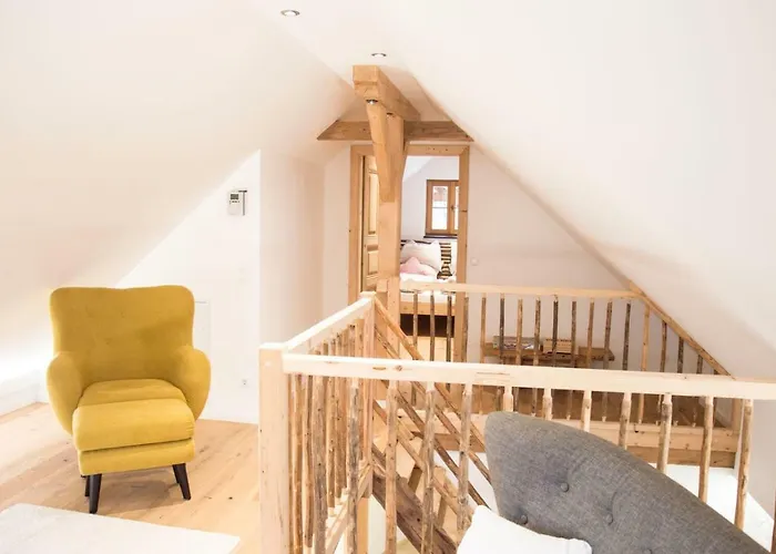 بيت خشبي Gesindehaus *